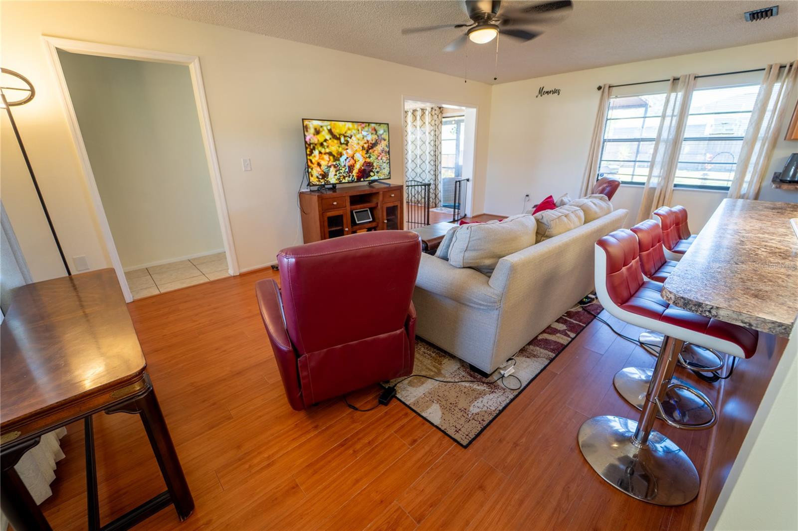 Image 17 of 47 For 1394 Escobar Avenue