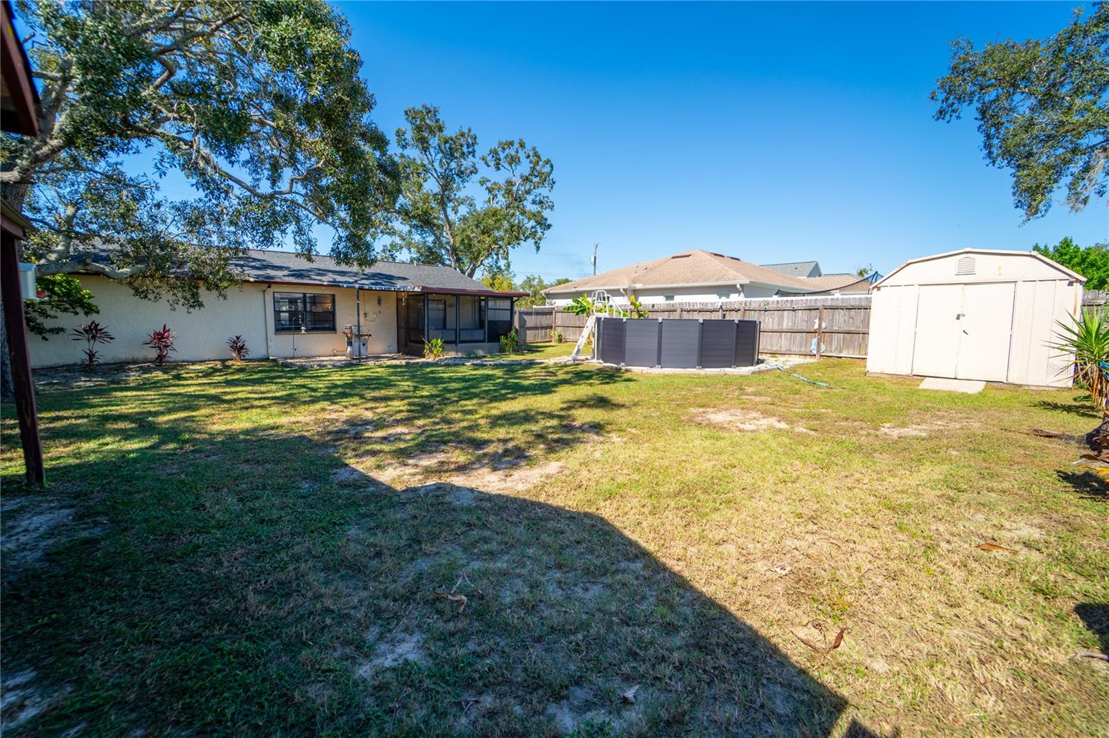 Image 31 of 47 For 1394 Escobar Avenue