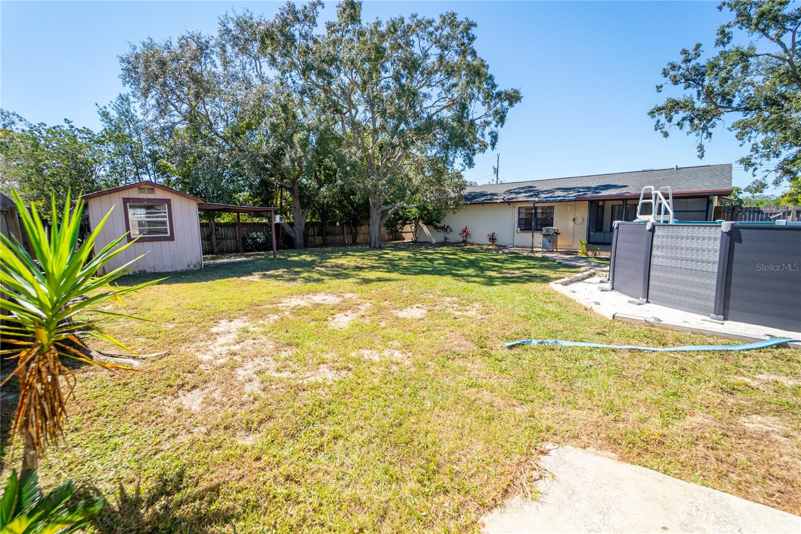 Image 33 of 47 For 1394 Escobar Avenue