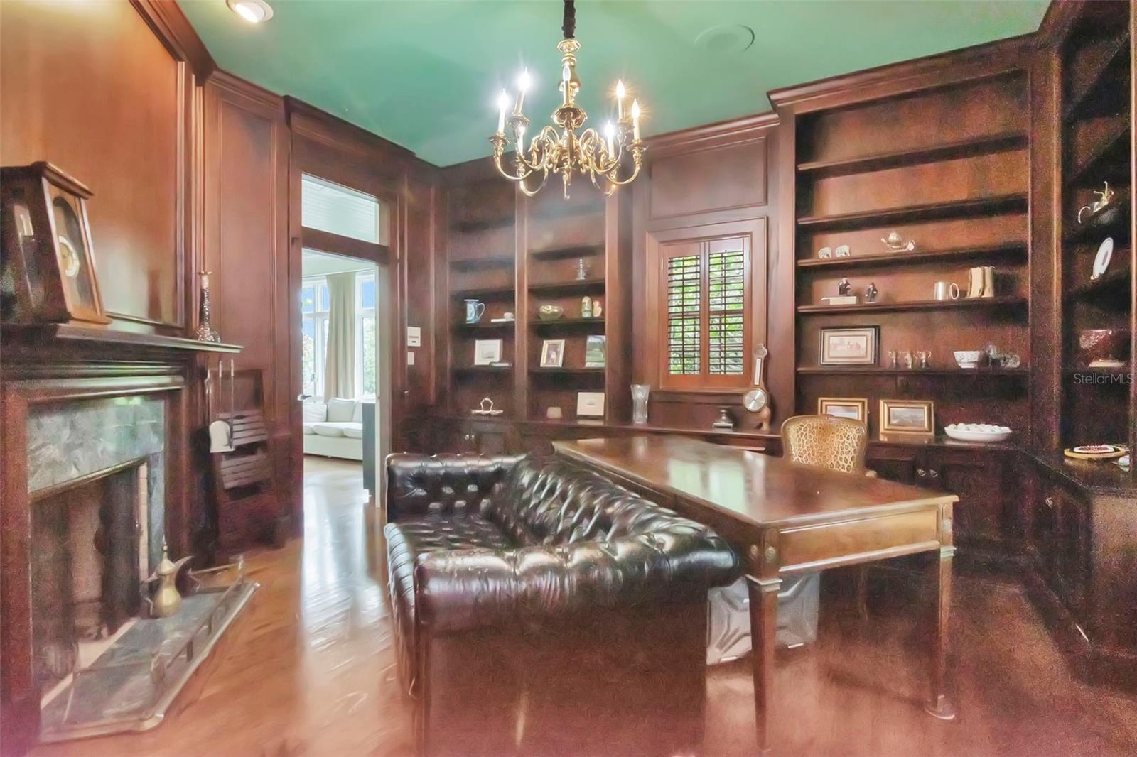 Listing photo id 22 for 6220 Bayshore Boulevard