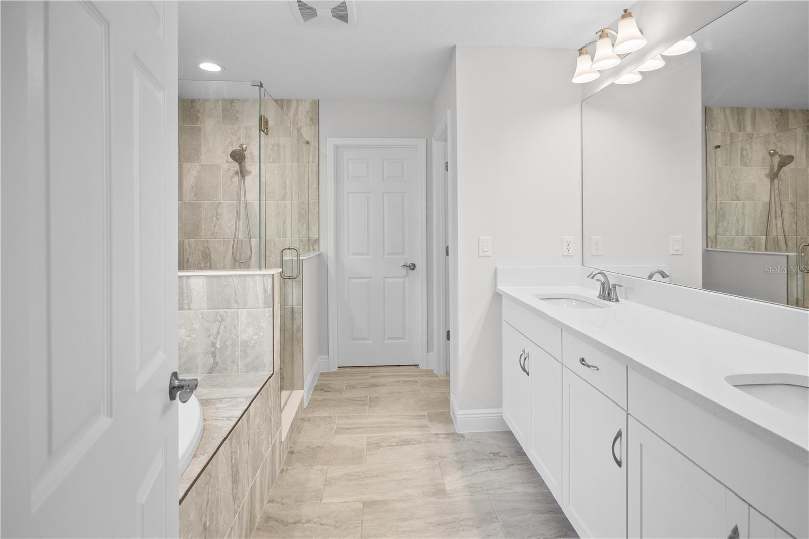 Image 31 of 52 For 14654 Horse Trot Road