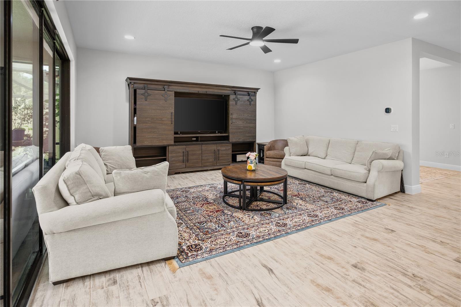 Image 9 of 52 For 14654 Horse Trot Road