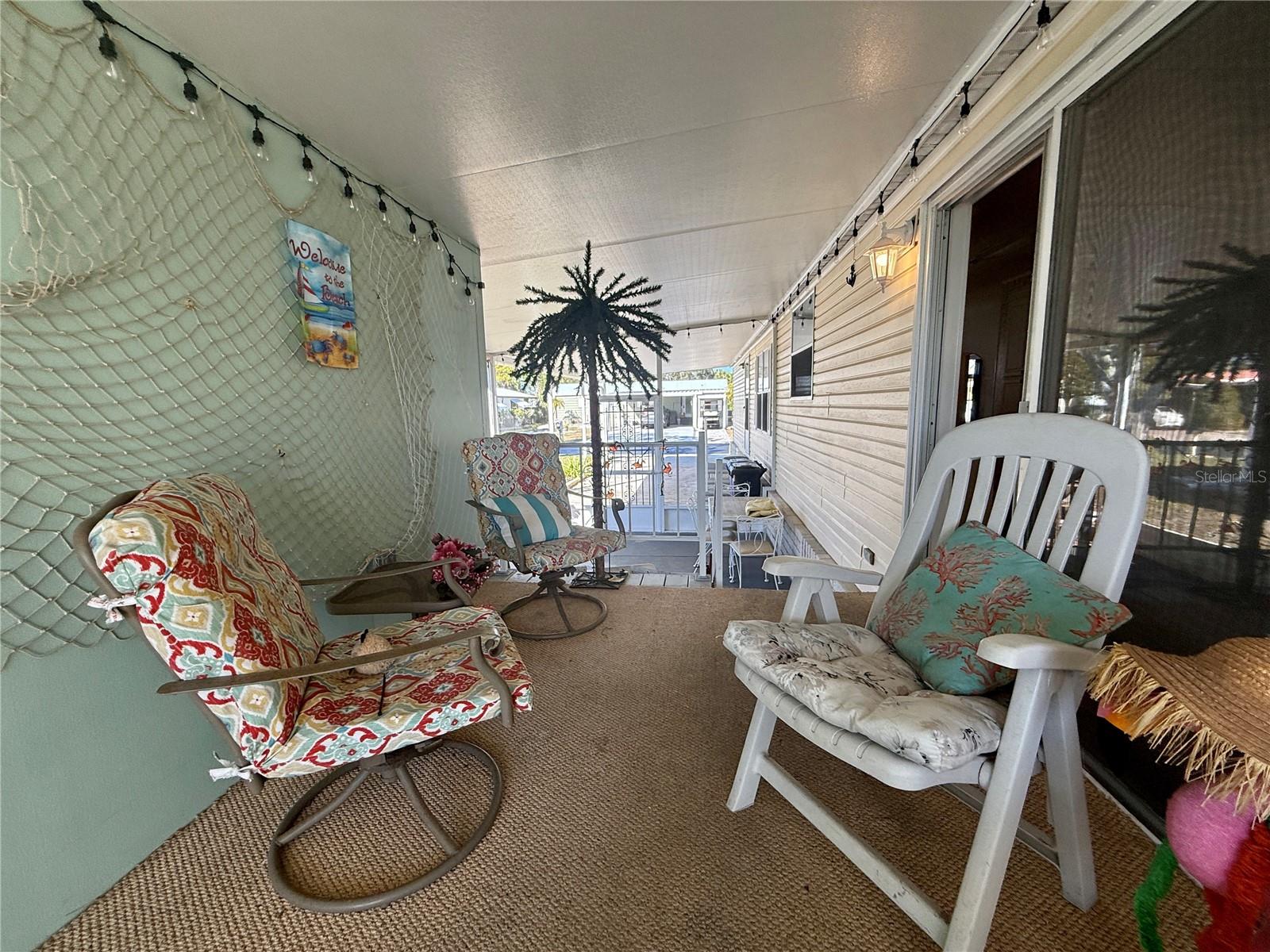 Image 23 of 33 For 209 Saint Thomas Circle