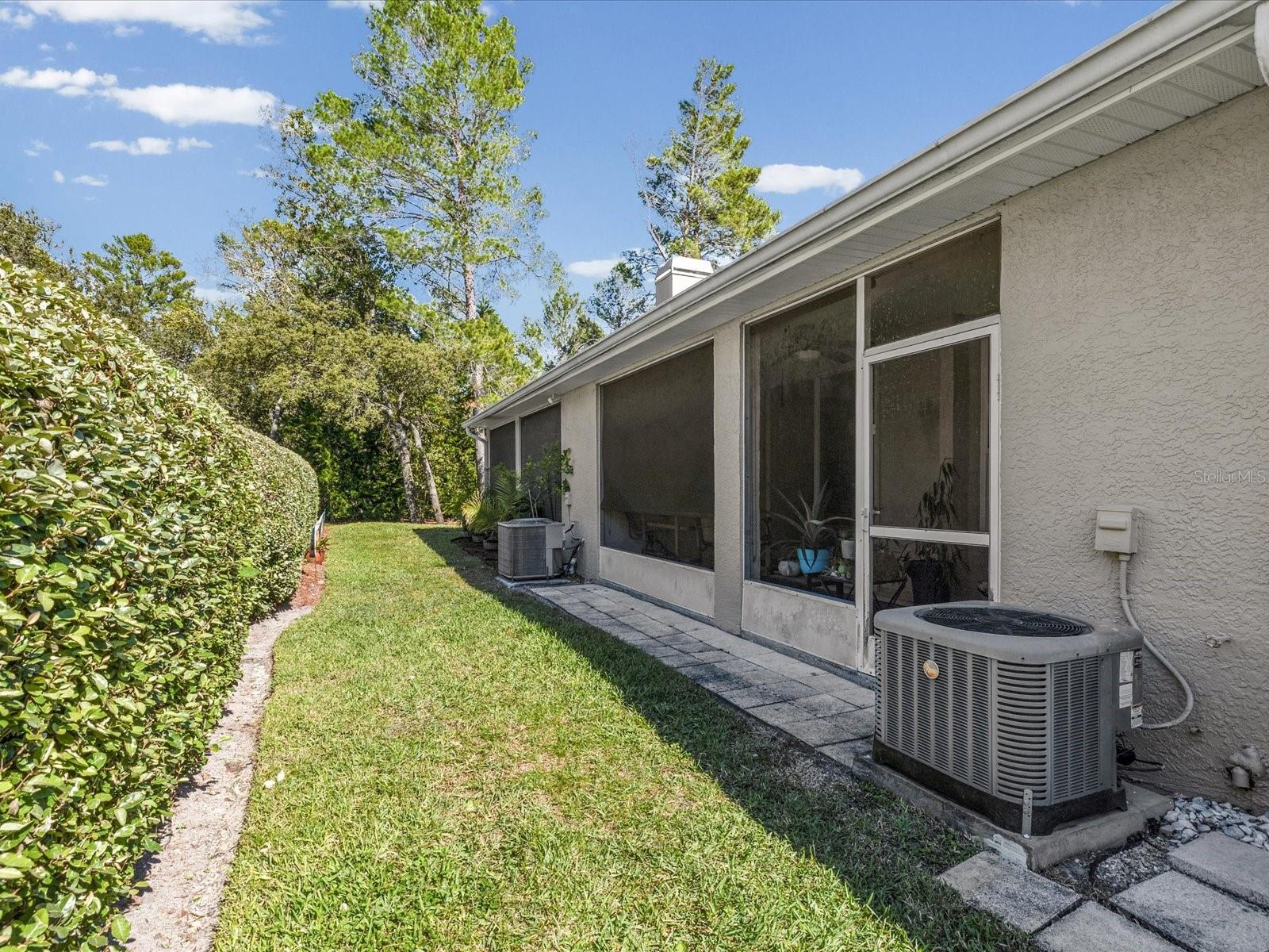 Image 30 of 37 For 2267 Andover Circle