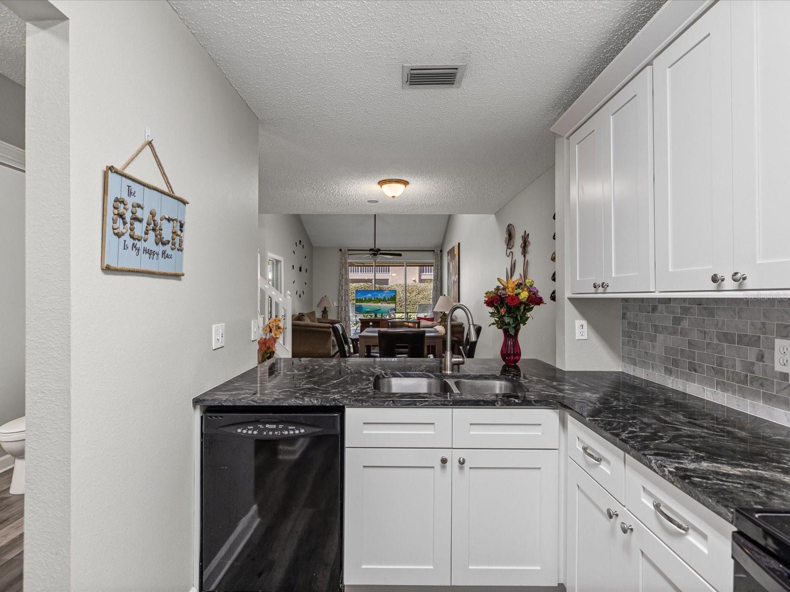 Image 9 of 37 For 2267 Andover Circle