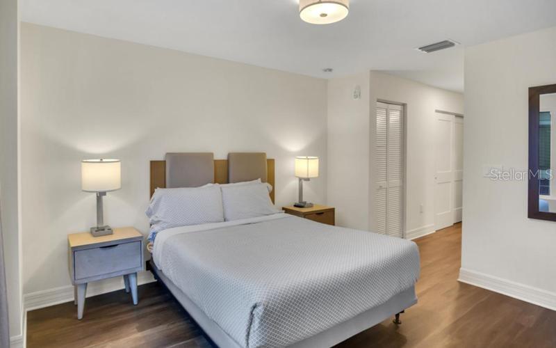 Image 20 of 29 For 24 Avalon Street 305