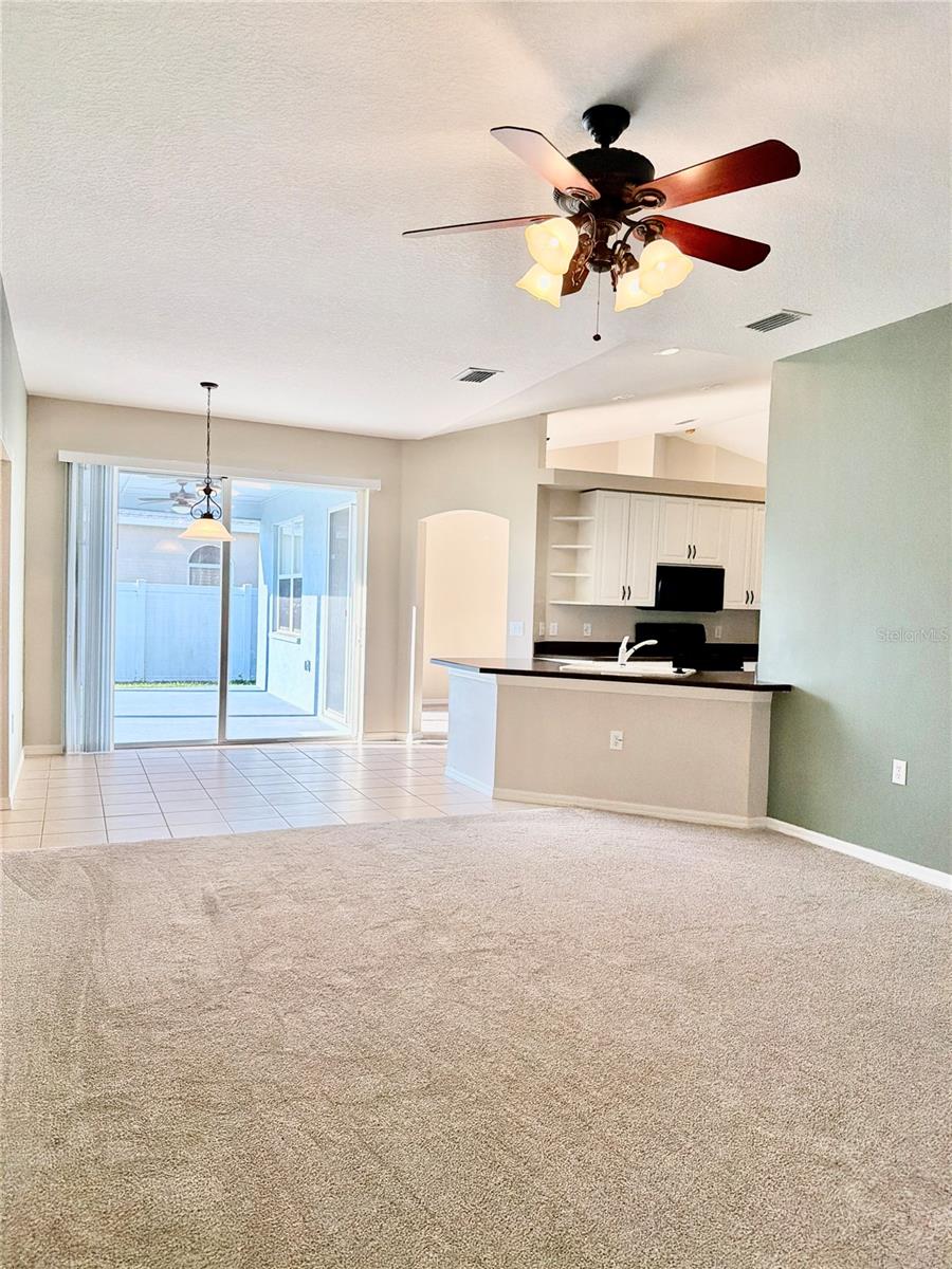 Image 24 of 46 For 31224 Crestmont Court