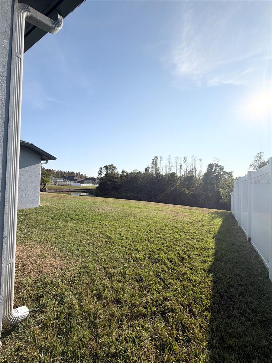 Image 36 of 46 For 31224 Crestmont Court