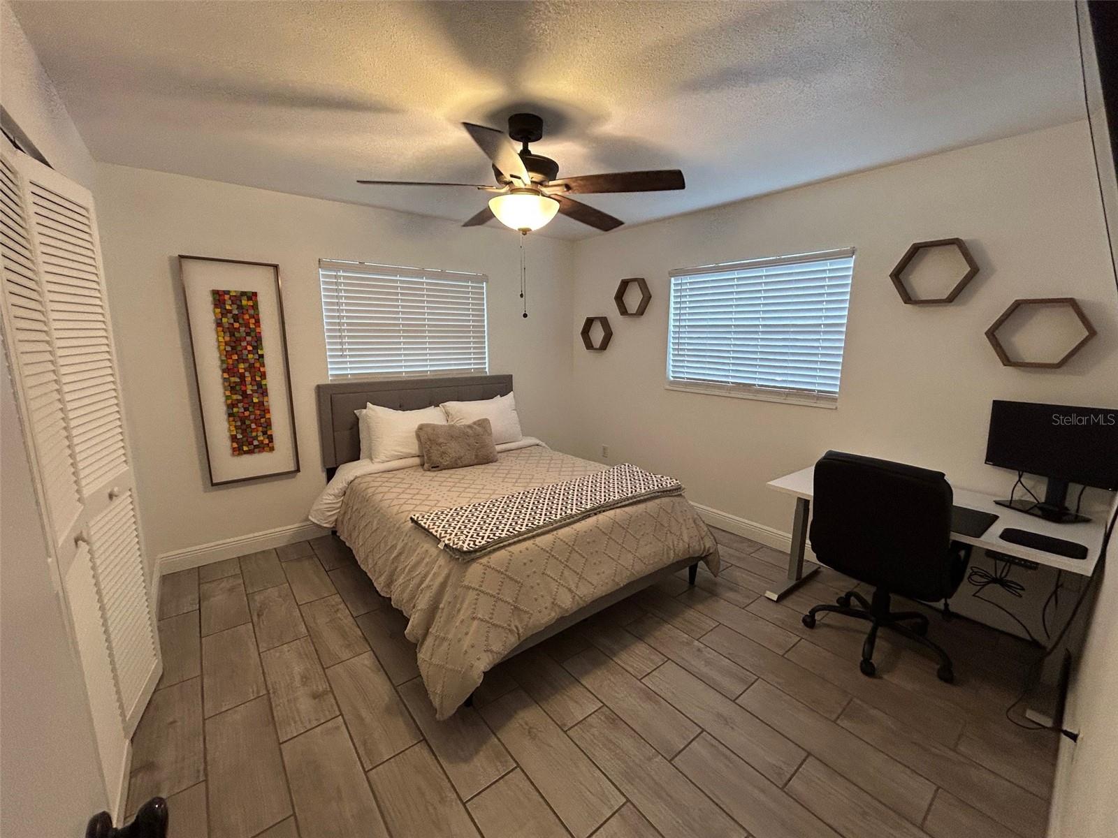 Image 16 of 16 For 425 Maplewood Drive