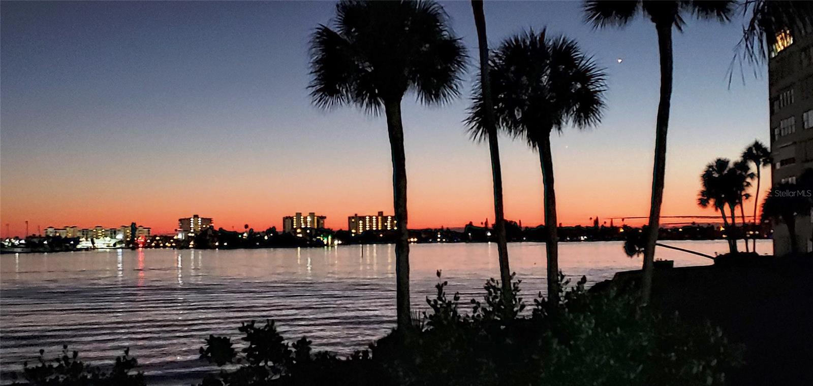 Image 77 of 77 For 4725 Cove Circle 810