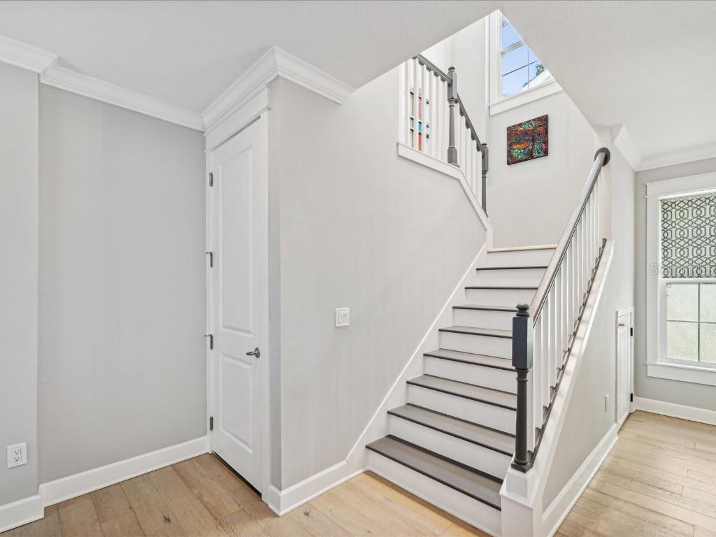 Image 16 of 48 For 4916 3rd Street N