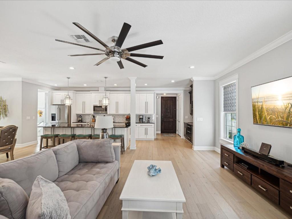 Image 18 of 48 For 4916 3rd Street N