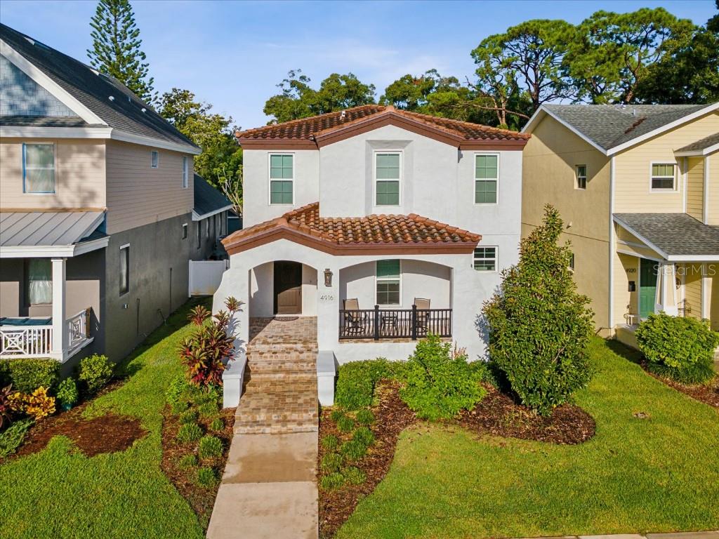 Image 2 of 48 For 4916 3rd Street N