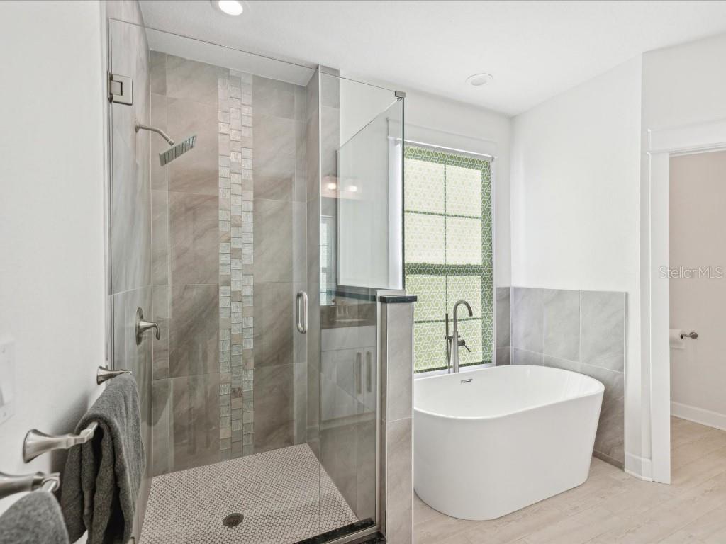 Image 38 of 48 For 4916 3rd Street N