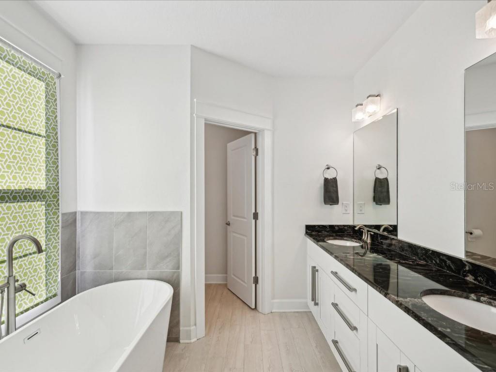 Image 39 of 48 For 4916 3rd Street N