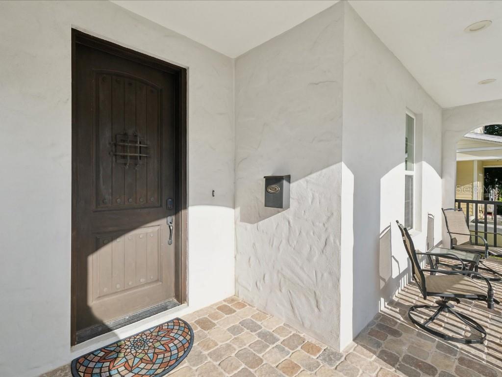 Image 4 of 48 For 4916 3rd Street N