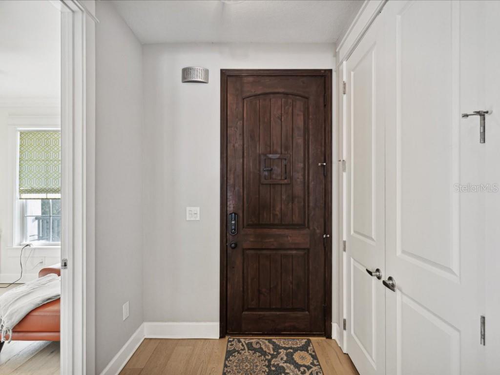 Image 5 of 48 For 4916 3rd Street N