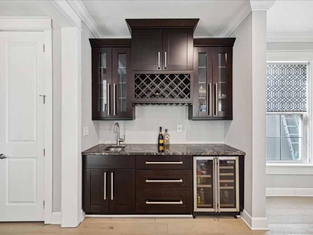 Image 7 of 48 For 4916 3rd Street N