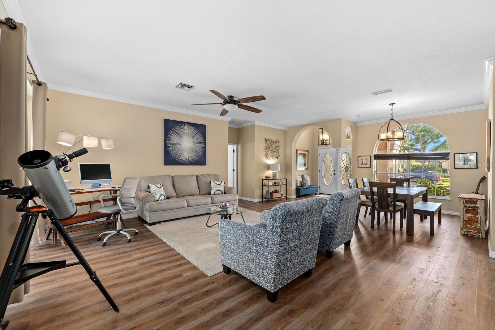 Image 11 of 37 For 5601 Wellington Drive