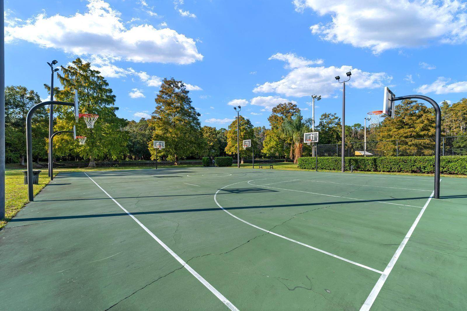 Image 27 of 37 For 5601 Wellington Drive