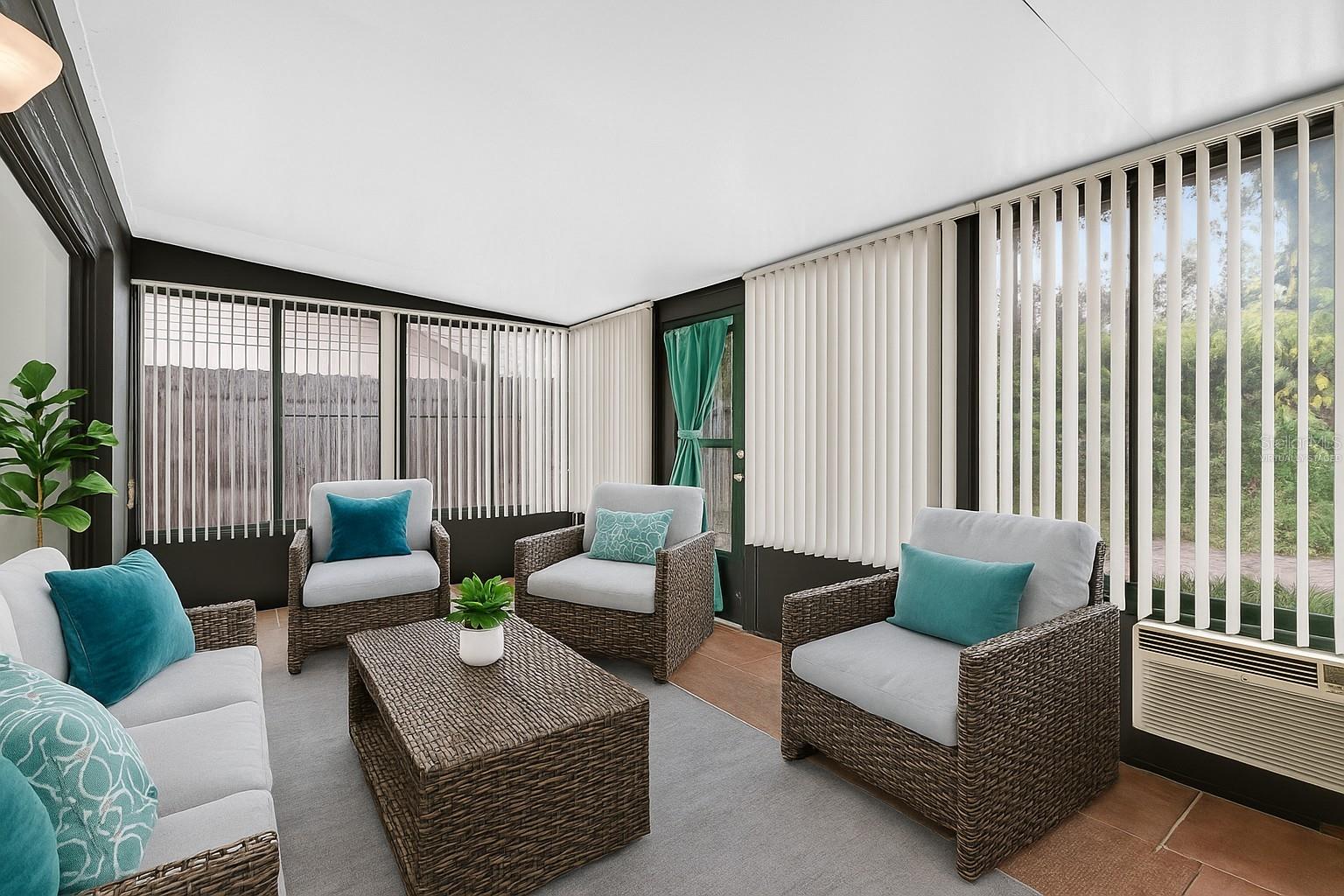 Image 10 of 49 For 3909 Shoreside Circle