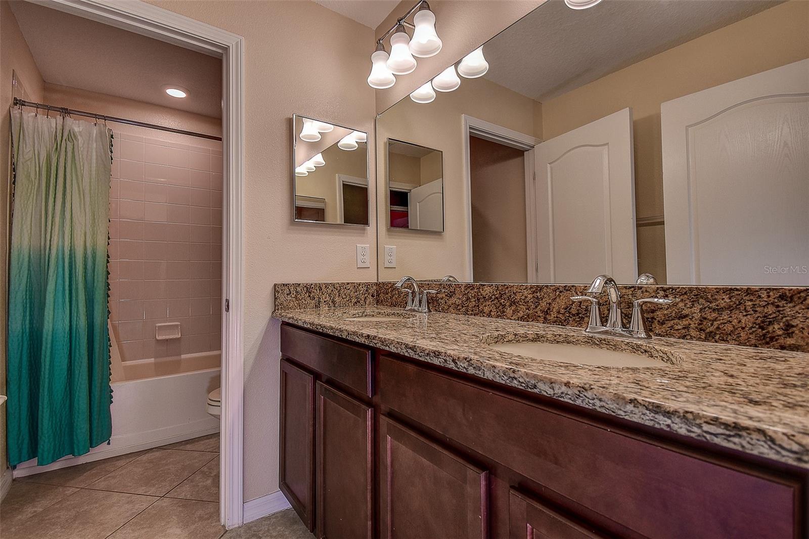 Image 29 of 55 For 11656 Lake Boulevard