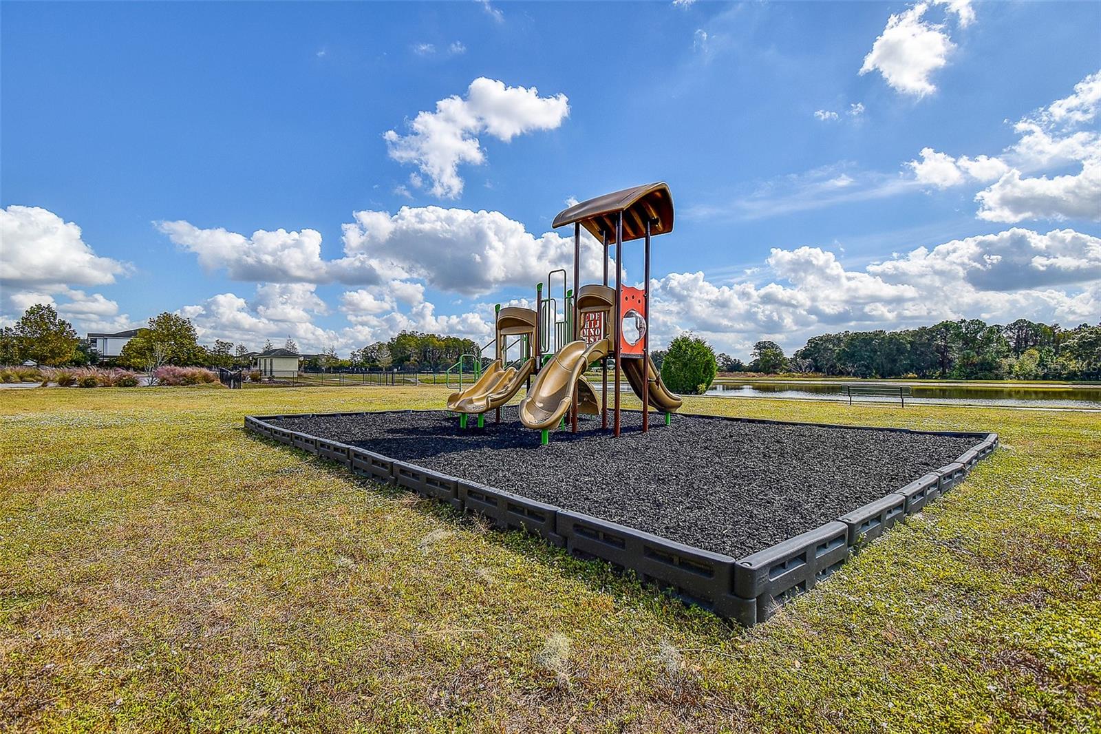 Image 53 of 55 For 11656 Lake Boulevard