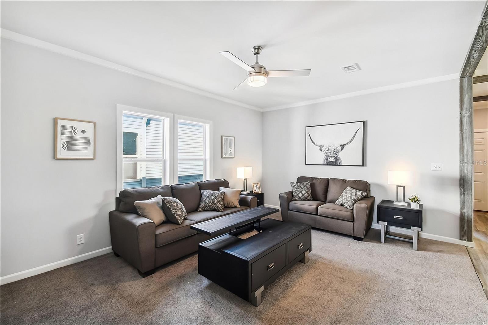 Image 16 of 54 For 10047 Collingwood Avenue