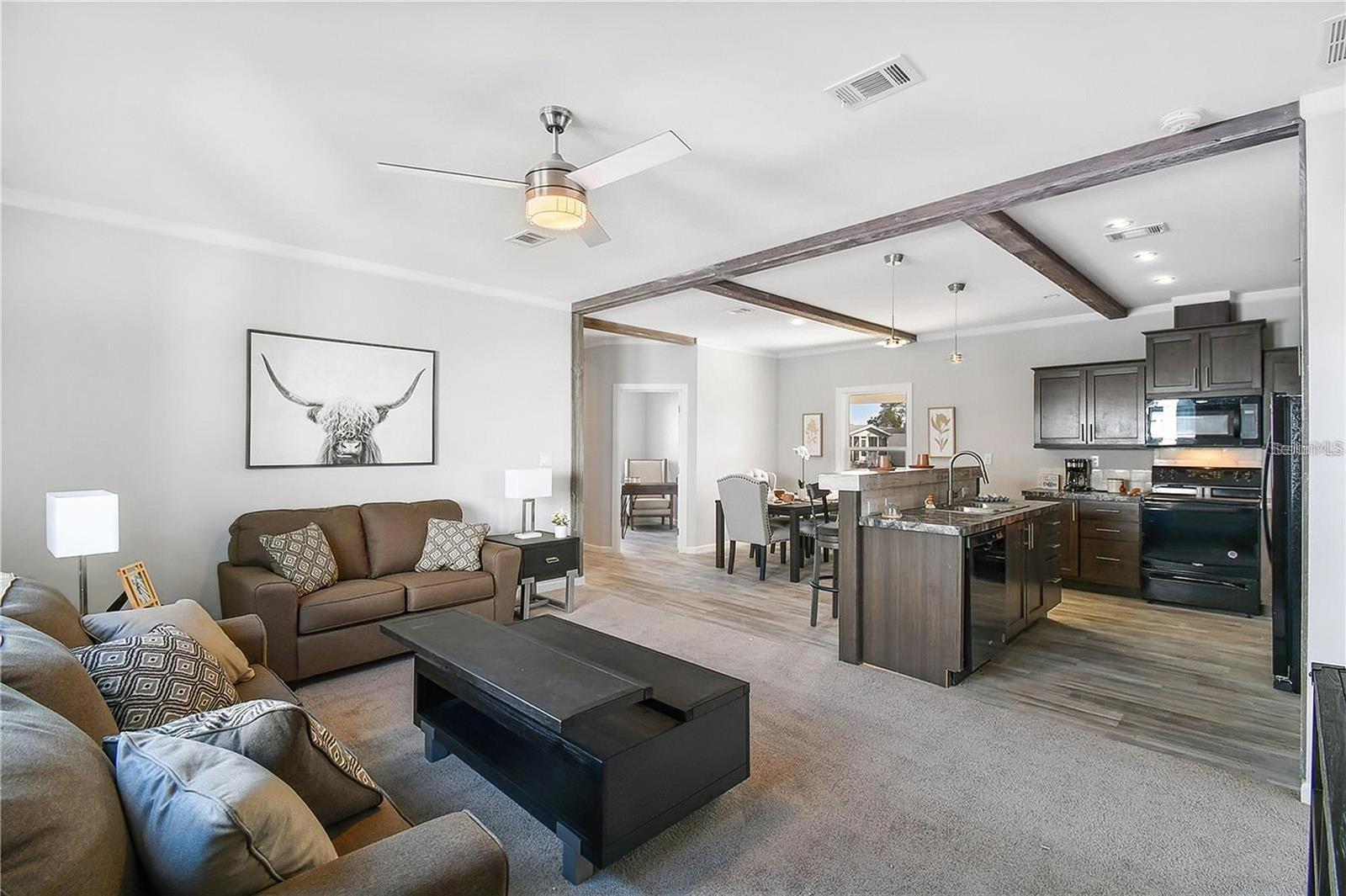 Image 17 of 54 For 10047 Collingwood Avenue