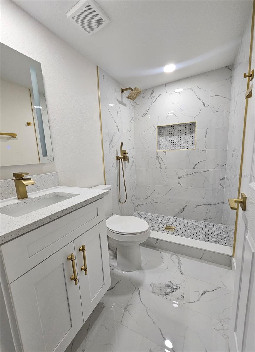 Image 23 of 35 For 6701 Habana Avenue