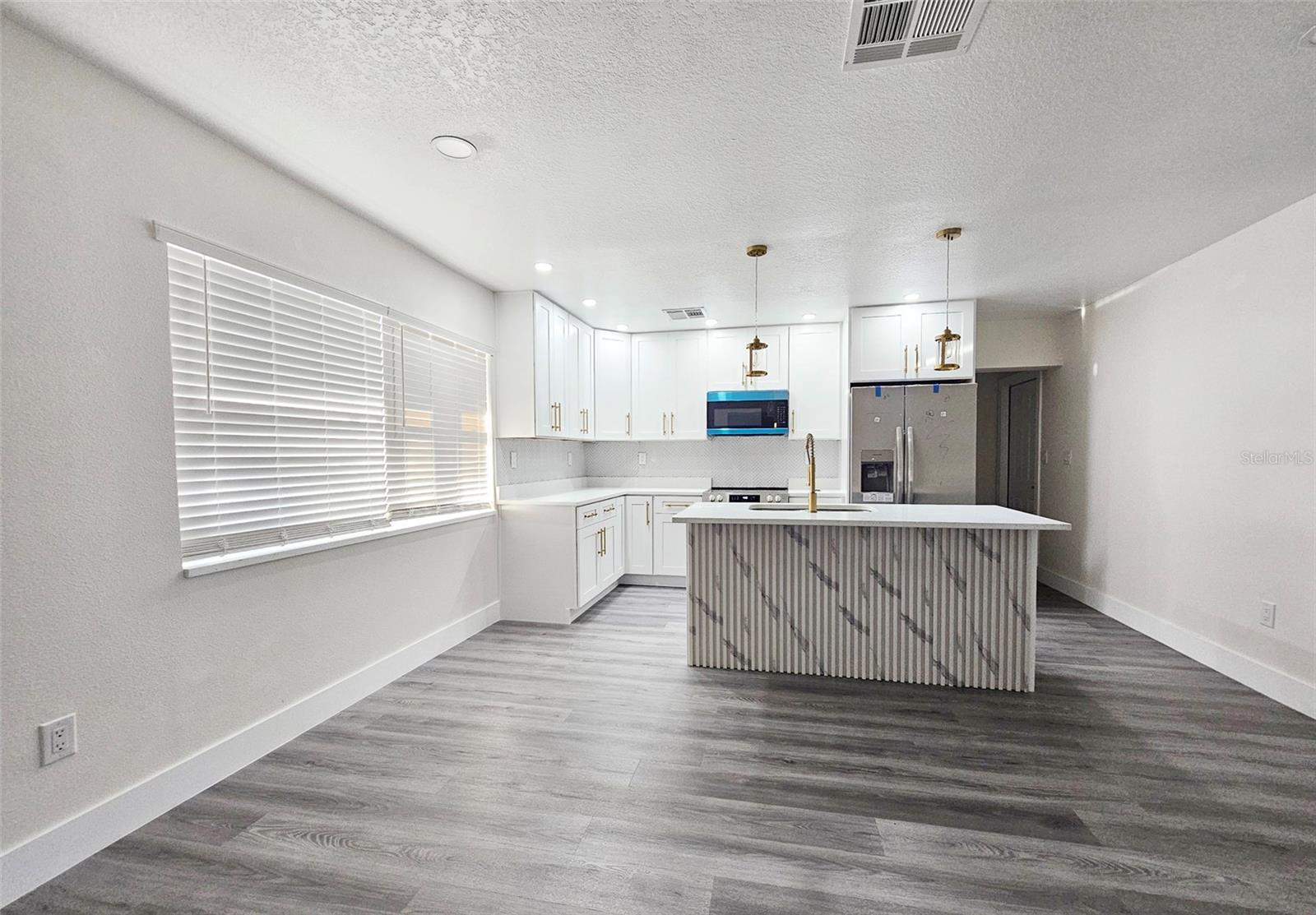 Image 6 of 35 For 6701 Habana Avenue