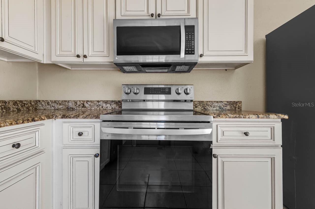 Image 10 of 20 For 1217 Lambright Street