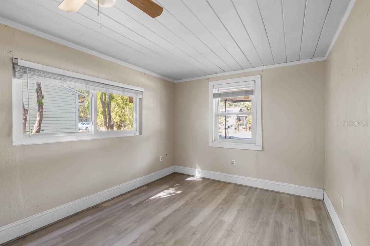 Image 11 of 20 For 1217 Lambright Street