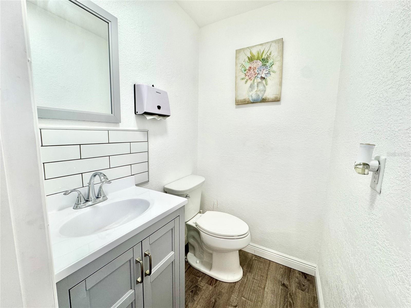 Image 7 of 24 For 4795 49th Street N