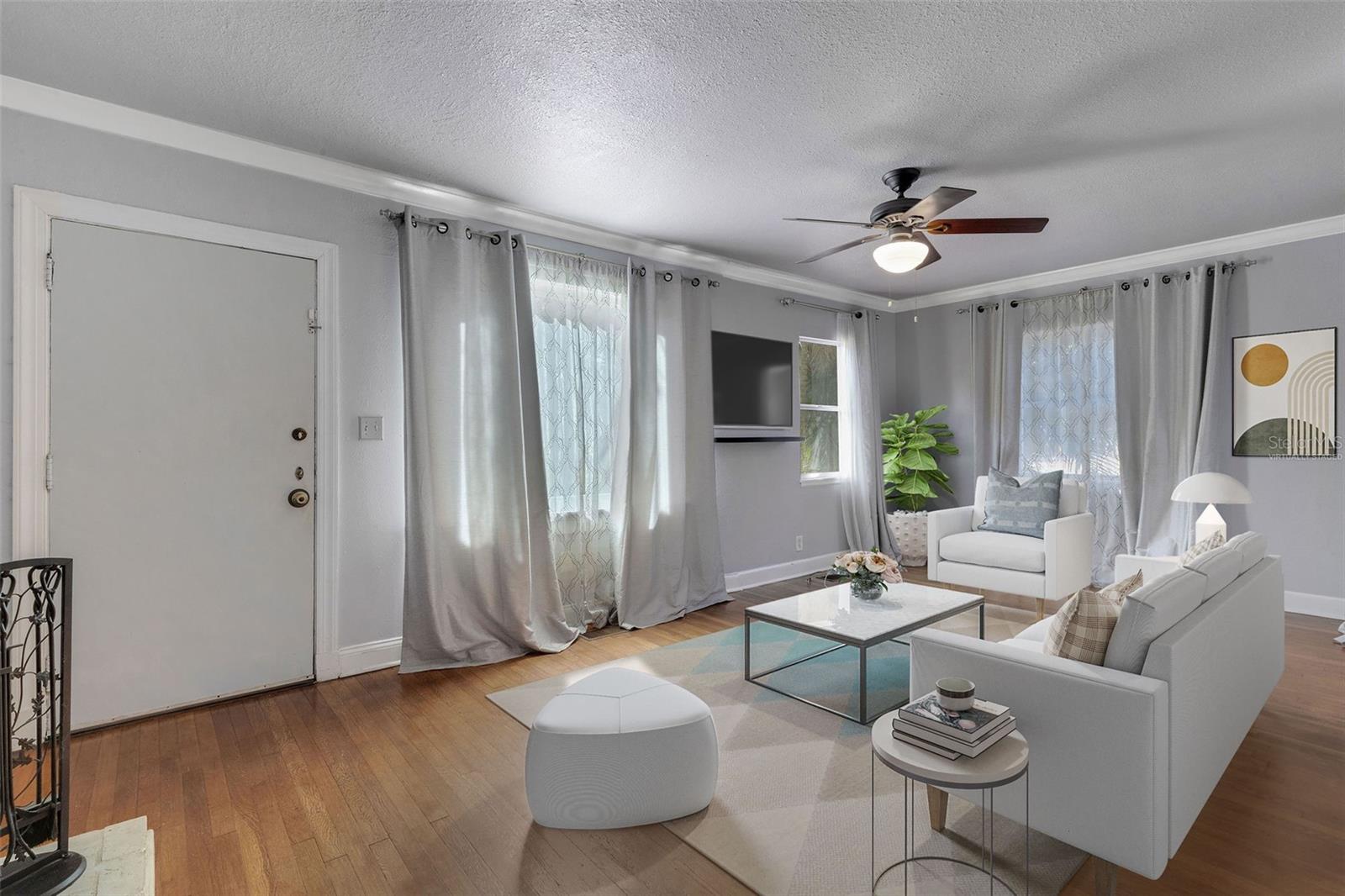 Image 7 of 90 For 717 12th Avenue N