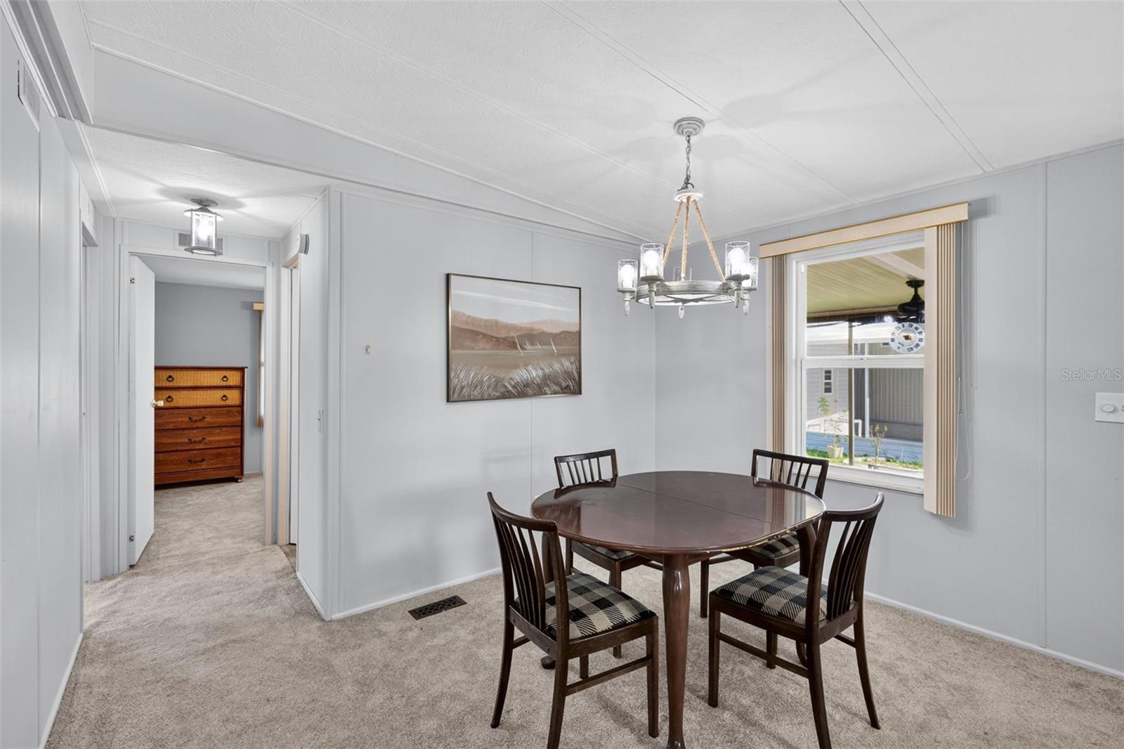 Image 10 of 70 For 730 Blanca  