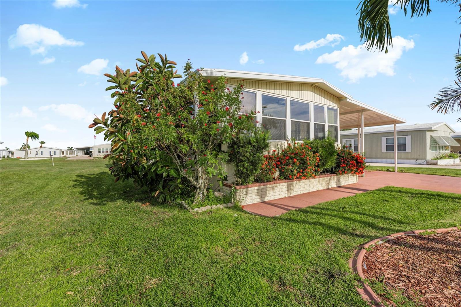 Image 2 of 70 For 730 Blanca  