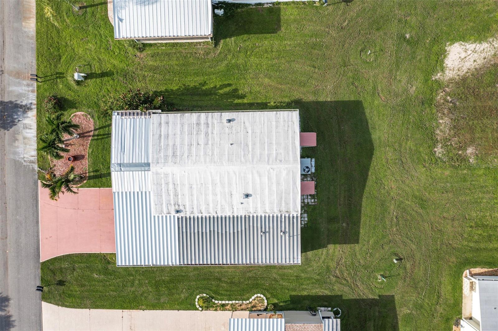 Image 25 of 70 For 730 Blanca  