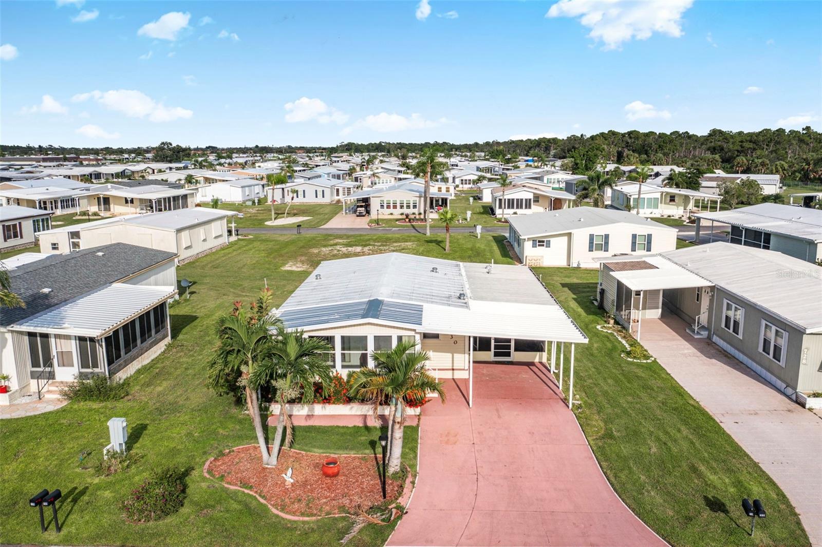 Image 4 of 70 For 730 Blanca  