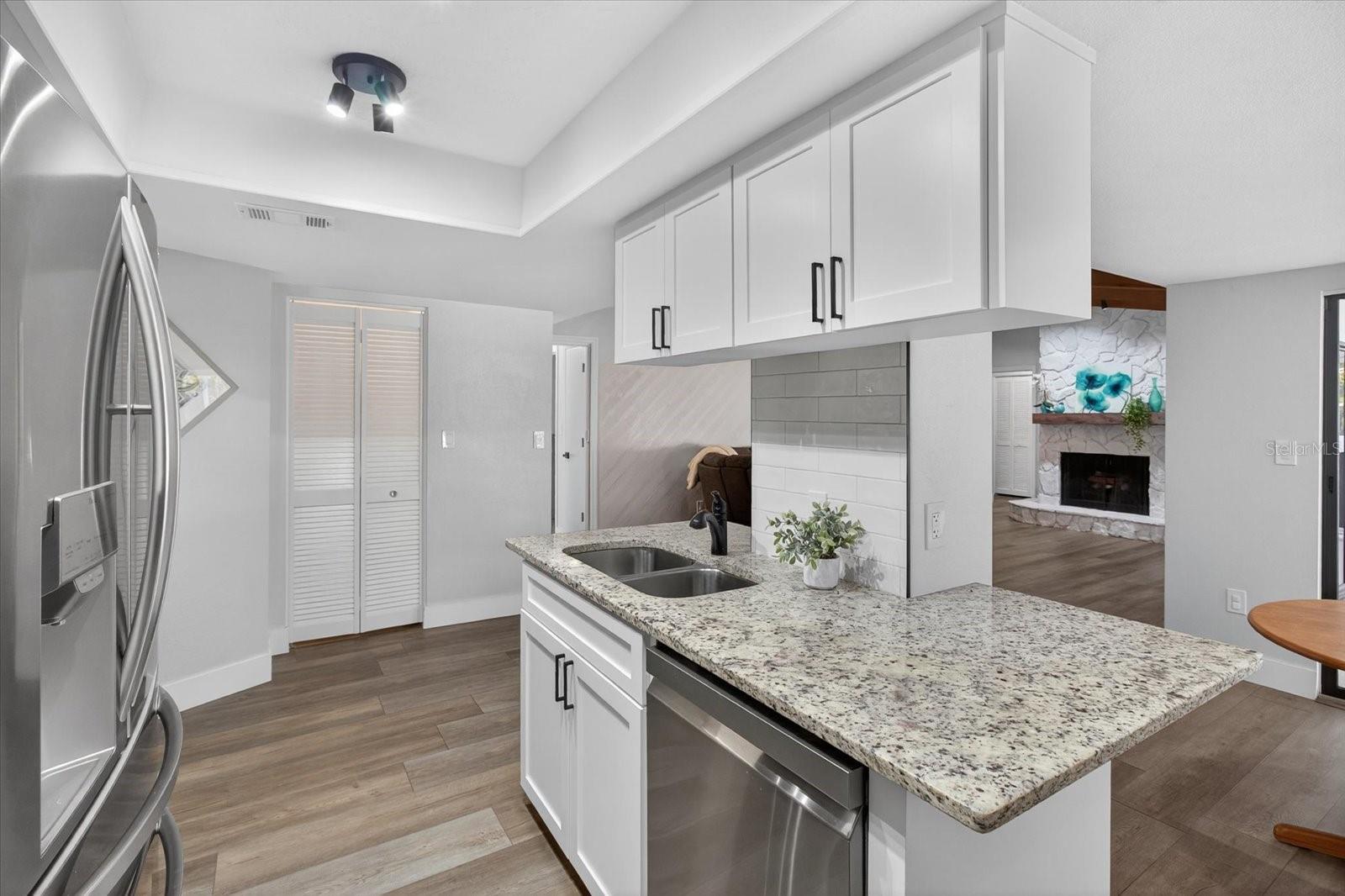 Listing photo id 26 for 2961 Heather Trail