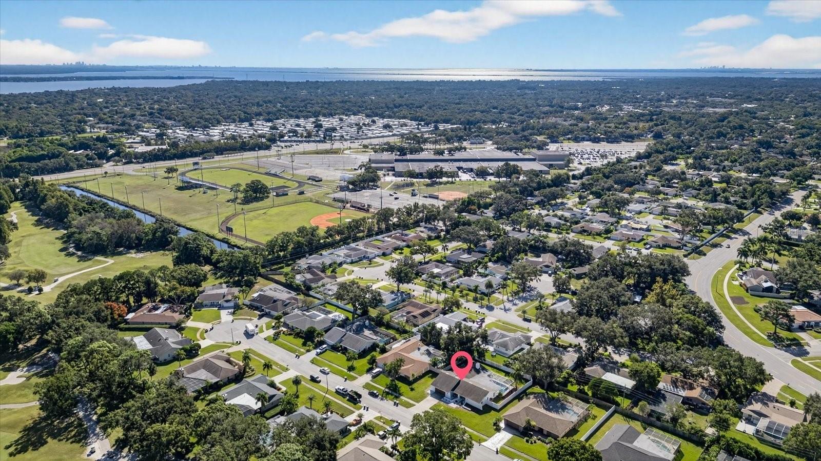 Listing photo id 3 for 2961 Heather Trail