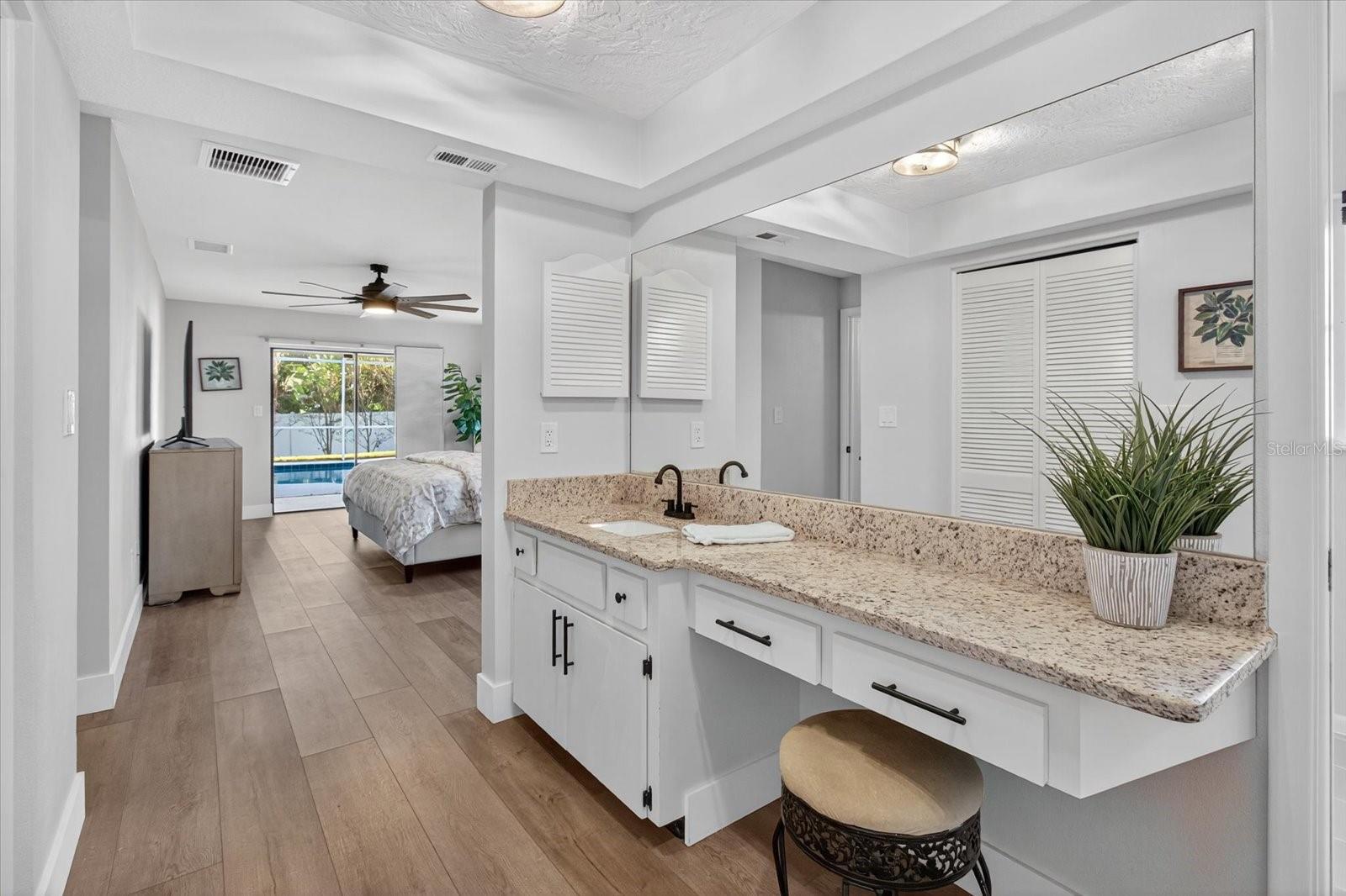 Listing photo id 48 for 2961 Heather Trail