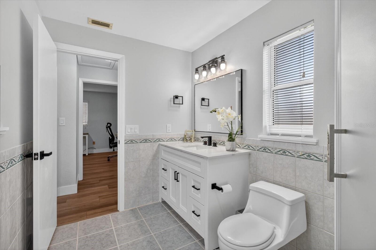 Listing photo id 68 for 2961 Heather Trail