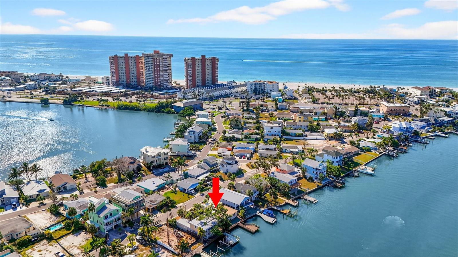 Image 21 of 25 For 566 182nd Avenue E