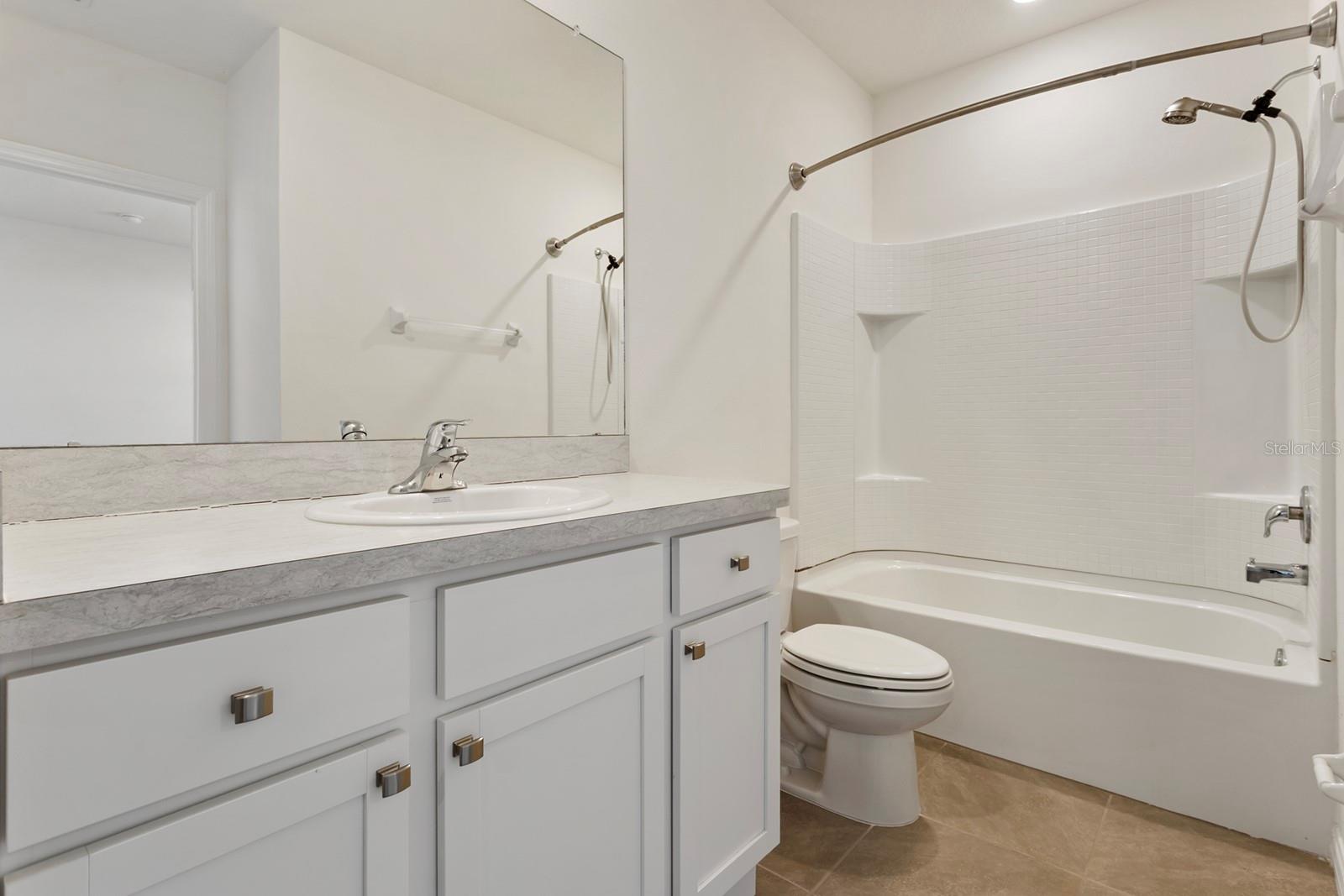 Image 16 of 21 For 5338 Fallen Leaf Drive