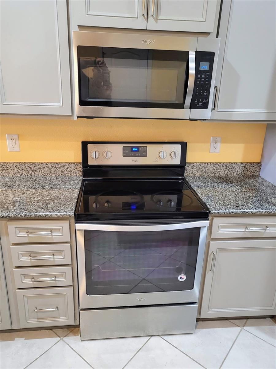 Image 5 of 14 For 5338 Fallen Leaf Drive