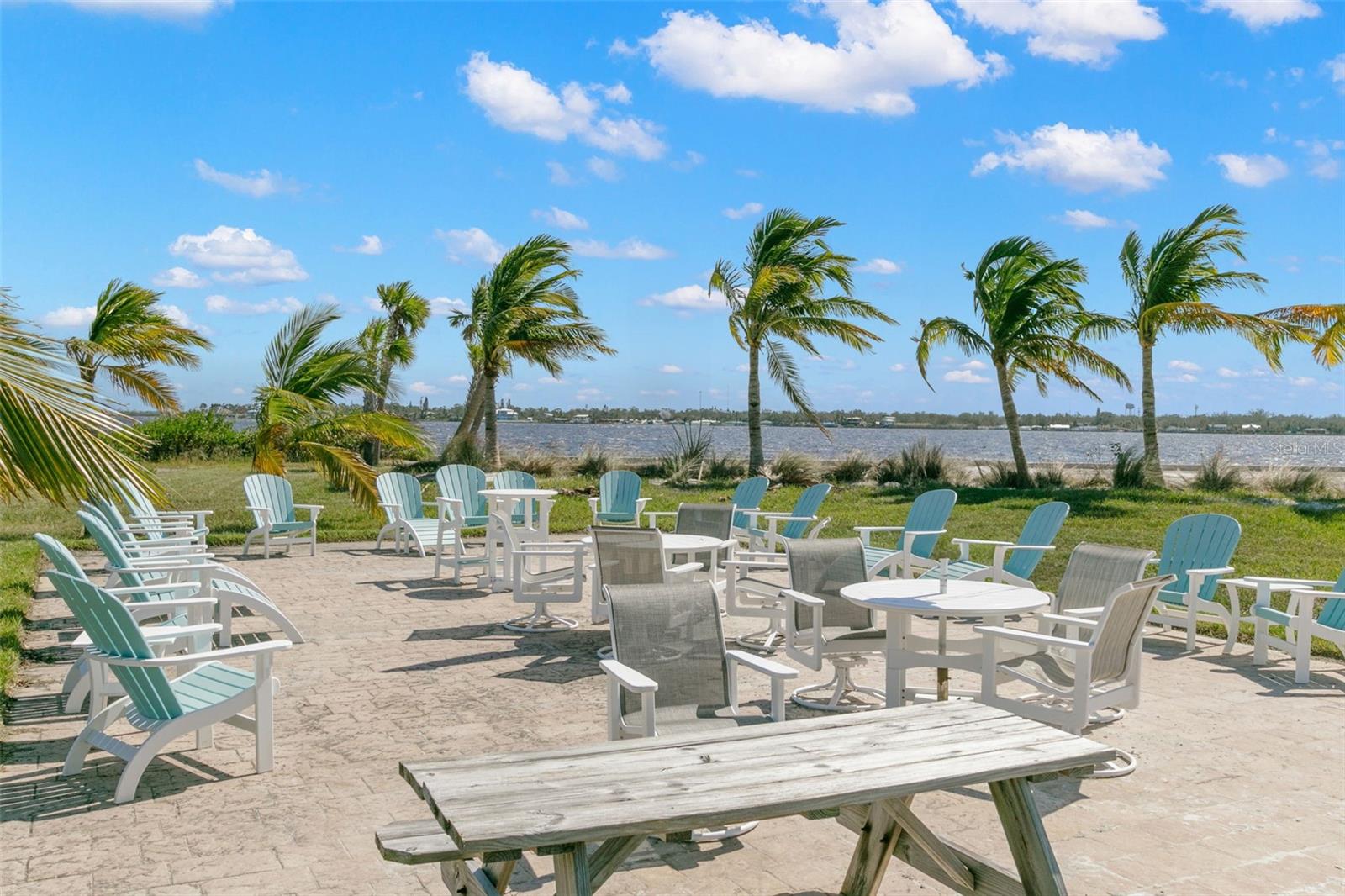 Image 46 of 68 For 1810 4th Street E