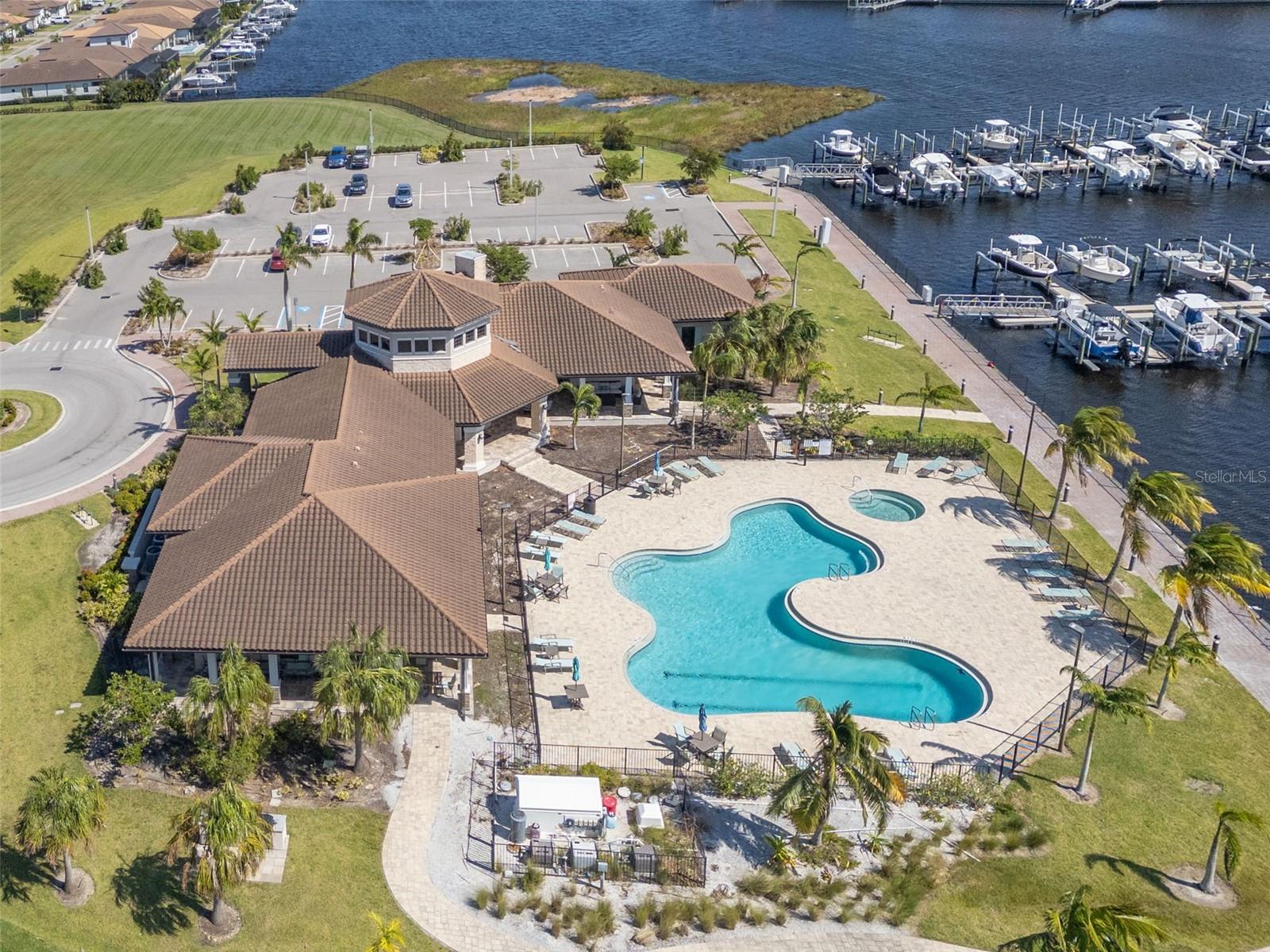 Image 49 of 68 For 1810 4th Street E