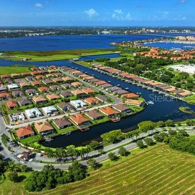 Image 53 of 68 For 1810 4th Street E