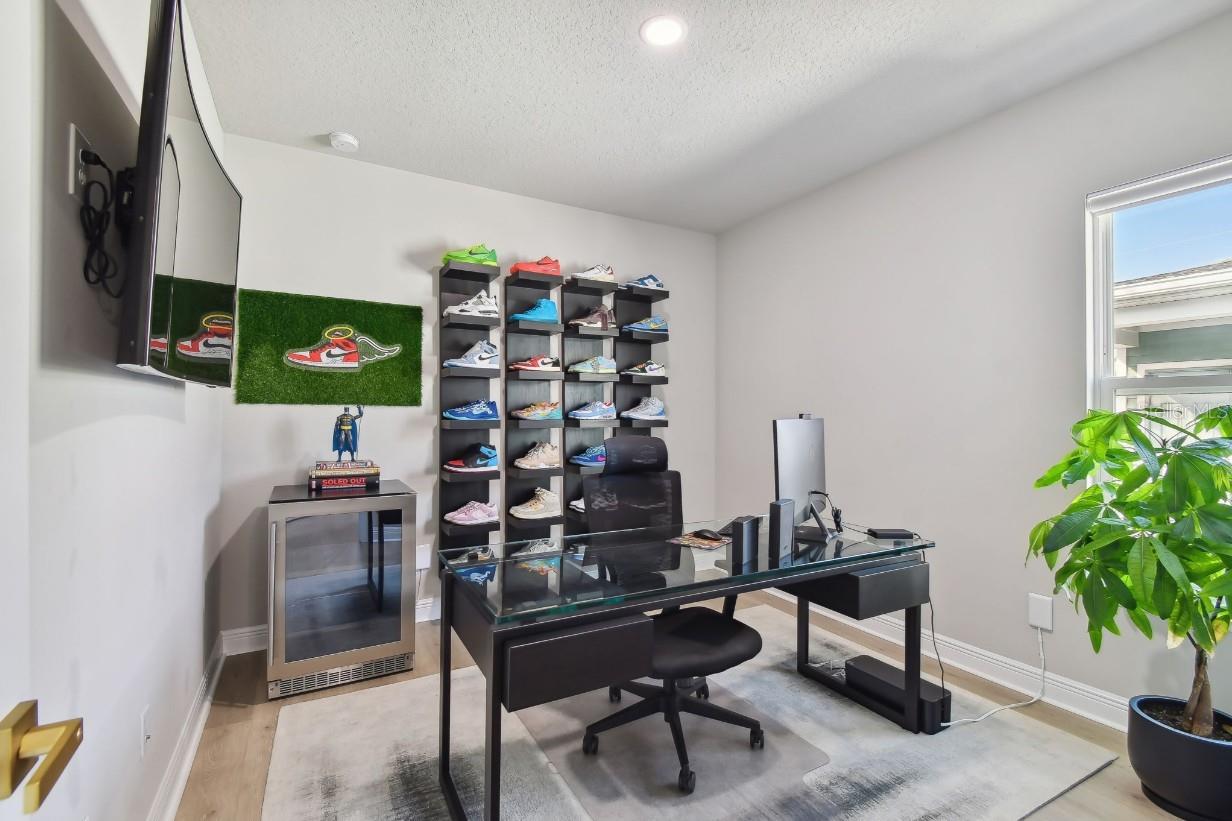 Image 31 of 36 For 3814 De Leon Street 2